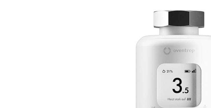 Nahaufnahme eines Oventrop-Thermostats auf Stufe 3,5 mit Anzeige „Heizt stark auf“.